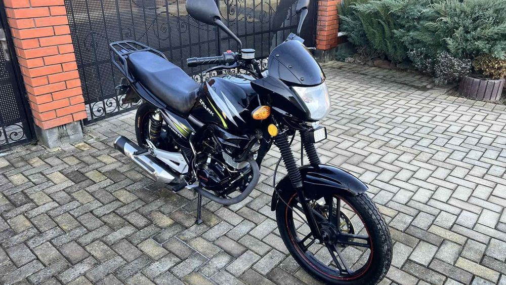 Продам мотоцикал у ідеальному стані  обєм 200 кубів.