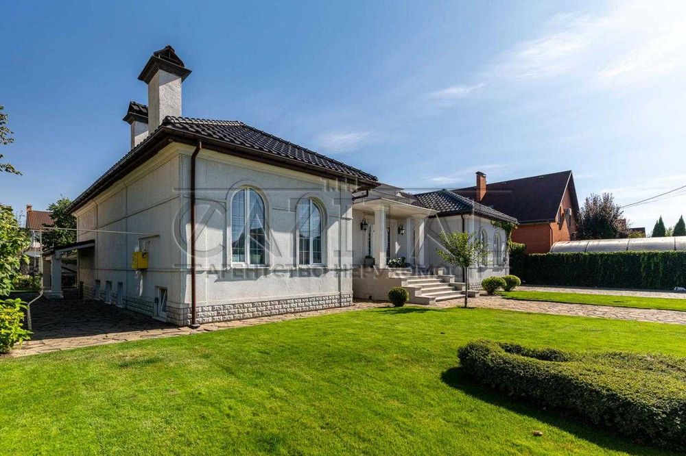 Затишний будинок для сім'ї з газом і підвалом/Гатне/10 хв Теремки