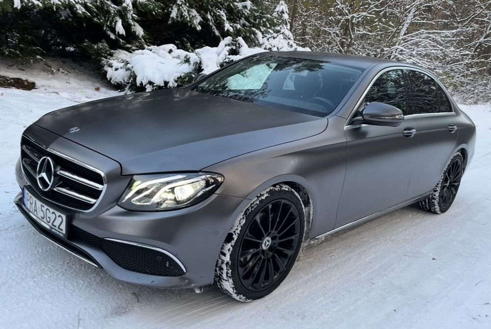 Mercedes-Benz Klasa E Pierwszy wlaściciel, salon Polska, bezwypadkowy, stan idealny
