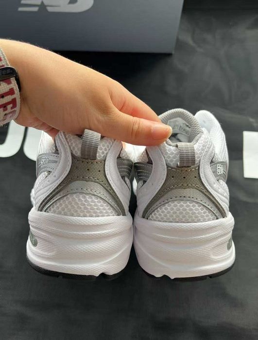 New_Balance_530_White_Silver_Metallic R.36