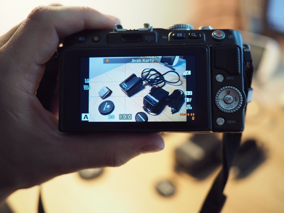 Olympus PEN E-PL3 zestaw plus dodatki