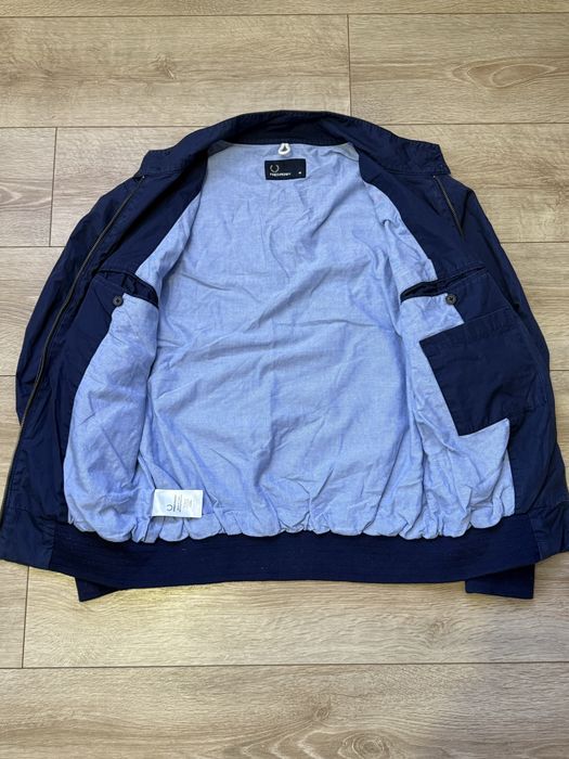 Бомбер Fred Perry розмір M в чудовому стані