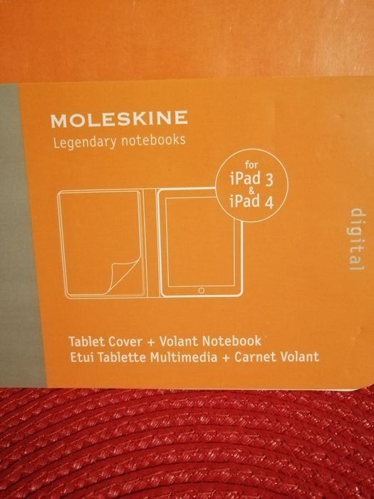 Etui na tablet 10 cali.