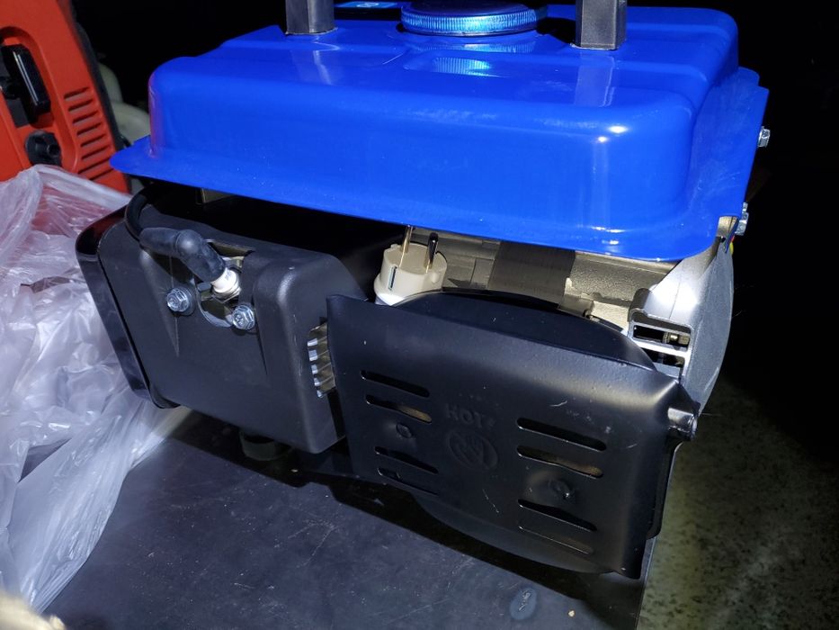 Бензиновий генератор 2 кВт SNKPower