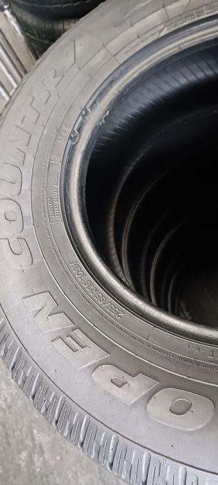 Pneus 255/65/16 Toyo (jogo completo)