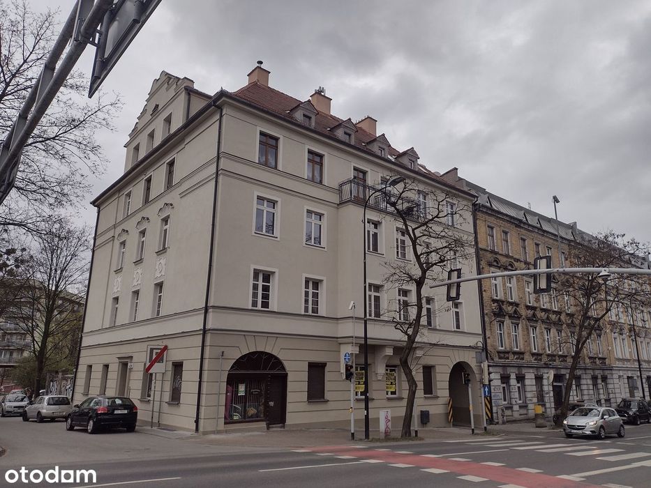 73 m², 3 pokoje, parter - kamienica, centrum Gliwic, od właściciela