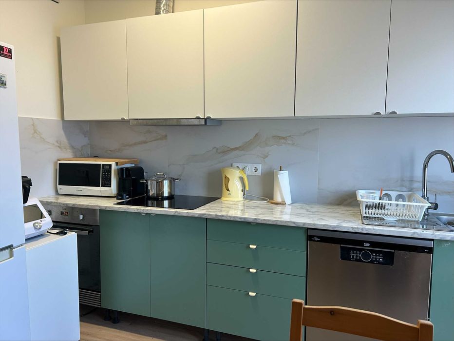 Quarto a estudante, em T2_Próximo da FEUP, FEP, FMP e Metro Salgueiros