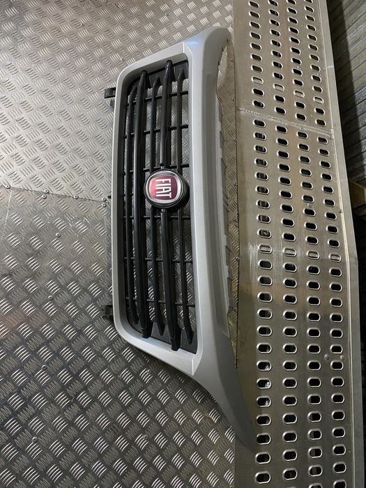 Fiar Ducato grill atrapa oryginal
