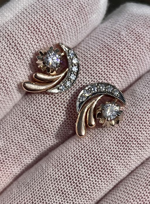 Золотые серьги с бриллиантами СССР,Золоті сережки  з діамантами