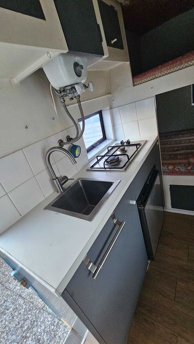 Autocaravana VW LT28 clássica