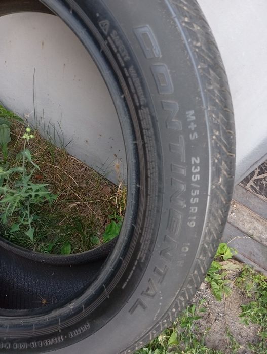 Шини континенталь  235/55 R 19 в наявності 4 шт