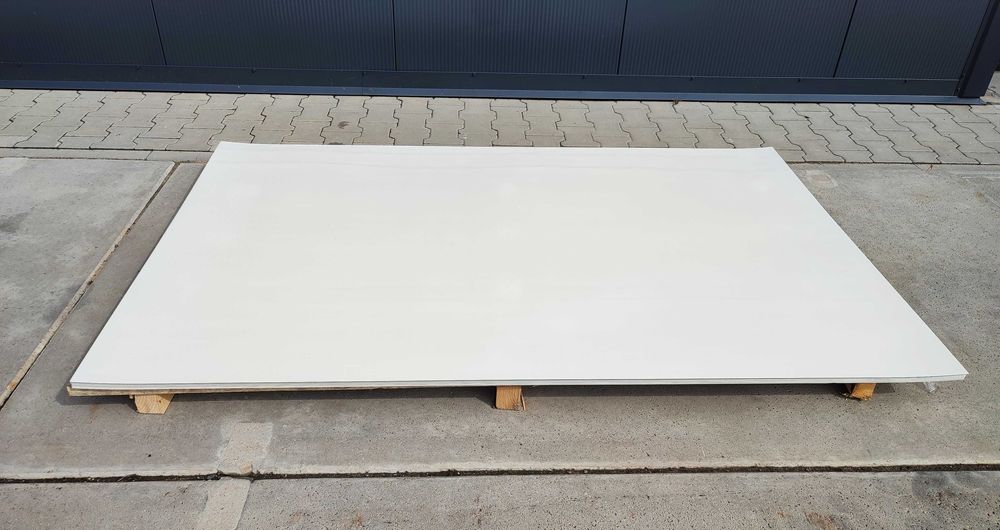 Blacha płaska, obróbki, gąsiory, wiatrownice, opierzenia