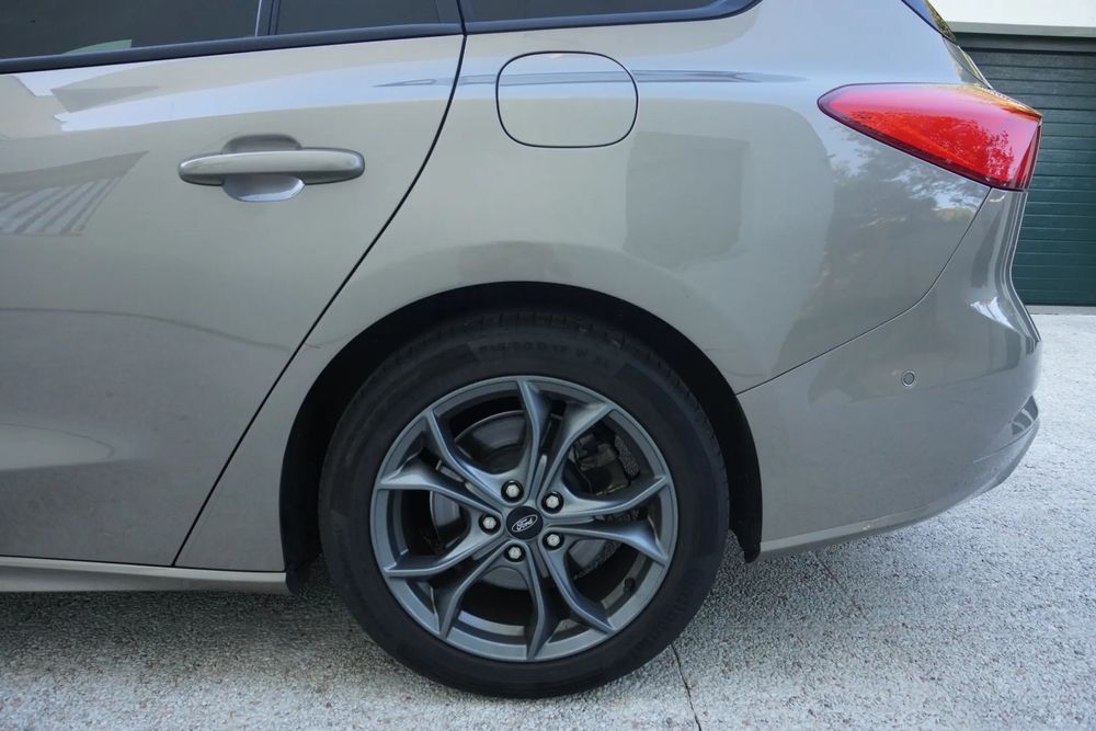 Ford Focus SW 1.0 EcoBoost ST-Line