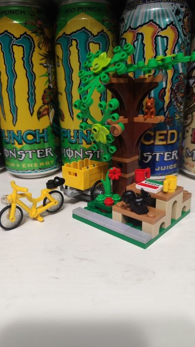 LEGO City 60326 пікнік у парку