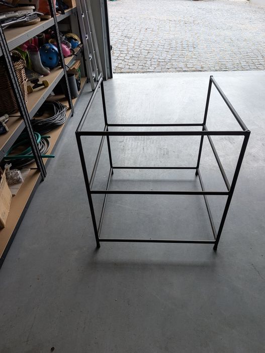 Estrutura para cadeira em ferro preto