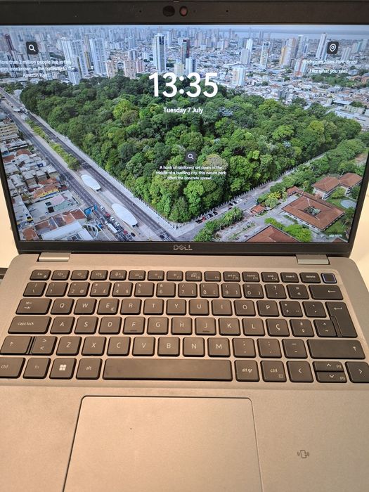 Portátil Dell c/Touch - i5 / 16GB / 256GB