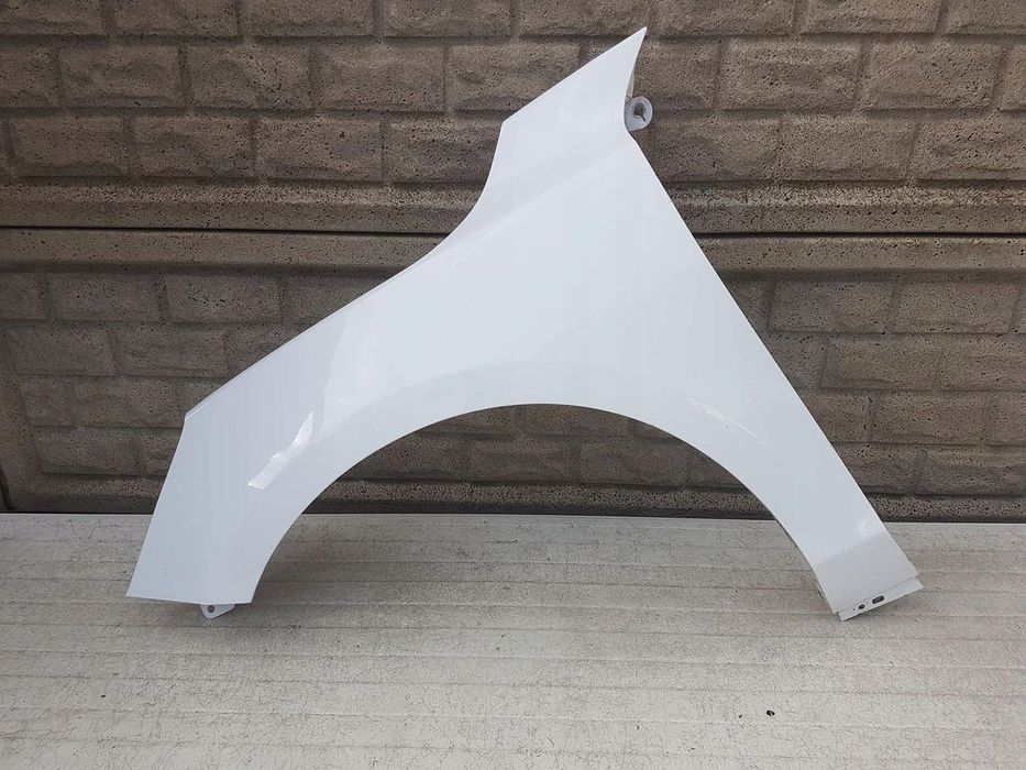 FORD FOCUS MK4 MK 4 BŁOTNIK LEWY PRZEDNI