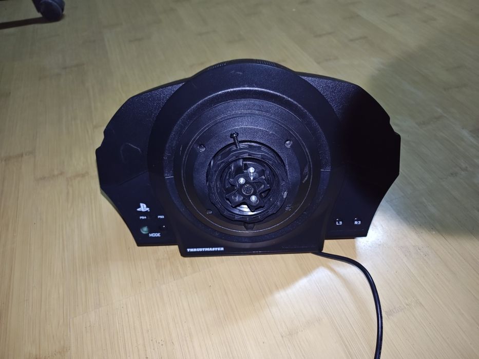 База thrustmaster t300 СПРАВНА