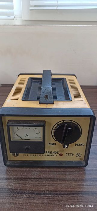 Зарядний пристрій УЗ-С-12-6.3-УХЛ