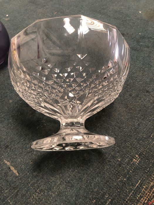 Various glass items426579562354462724