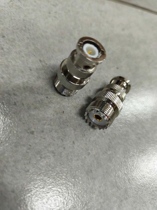 przejsciowka adapter BNC/UHF do skanerow srd radii
