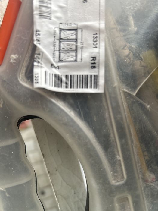 Janela pvc cortizo 3 folhas