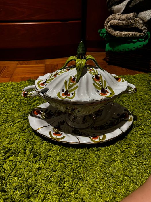 Terrina pintada à mão AOL