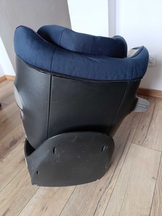 Fotelik Cybex Sirona S-Size z bazą