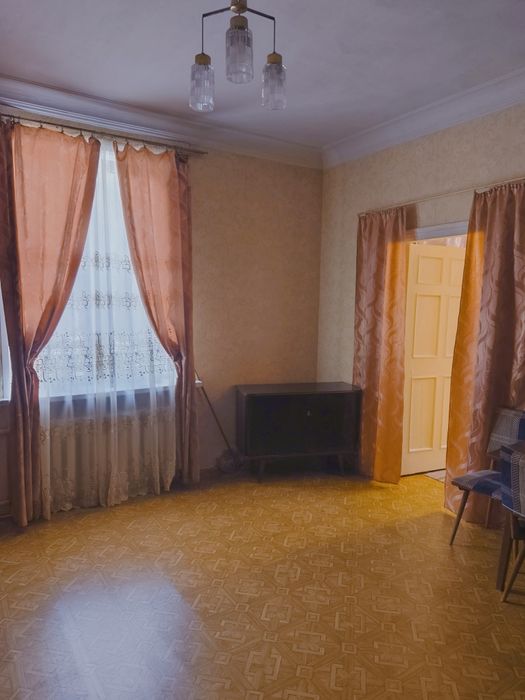 Продам 2х кім.на Уфімській