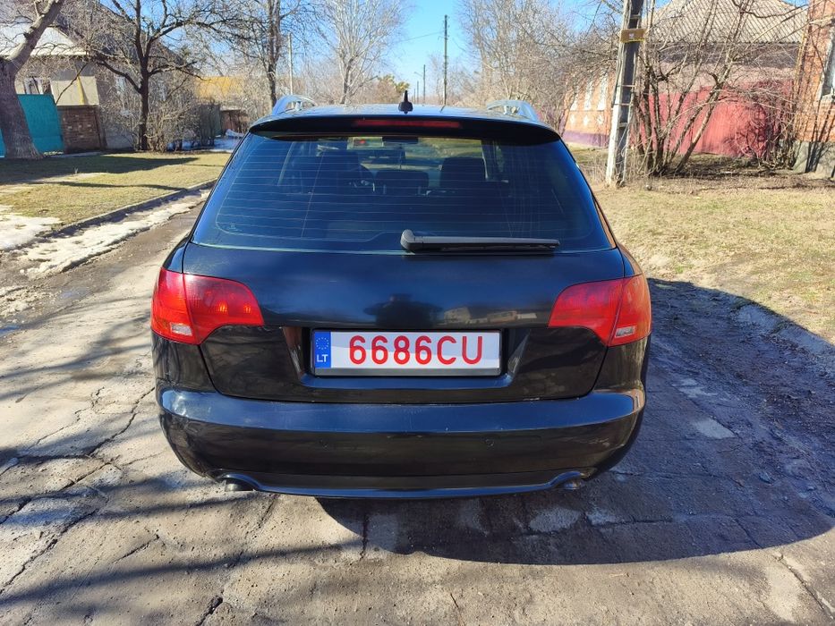 Ауди А4В7 S-LINE