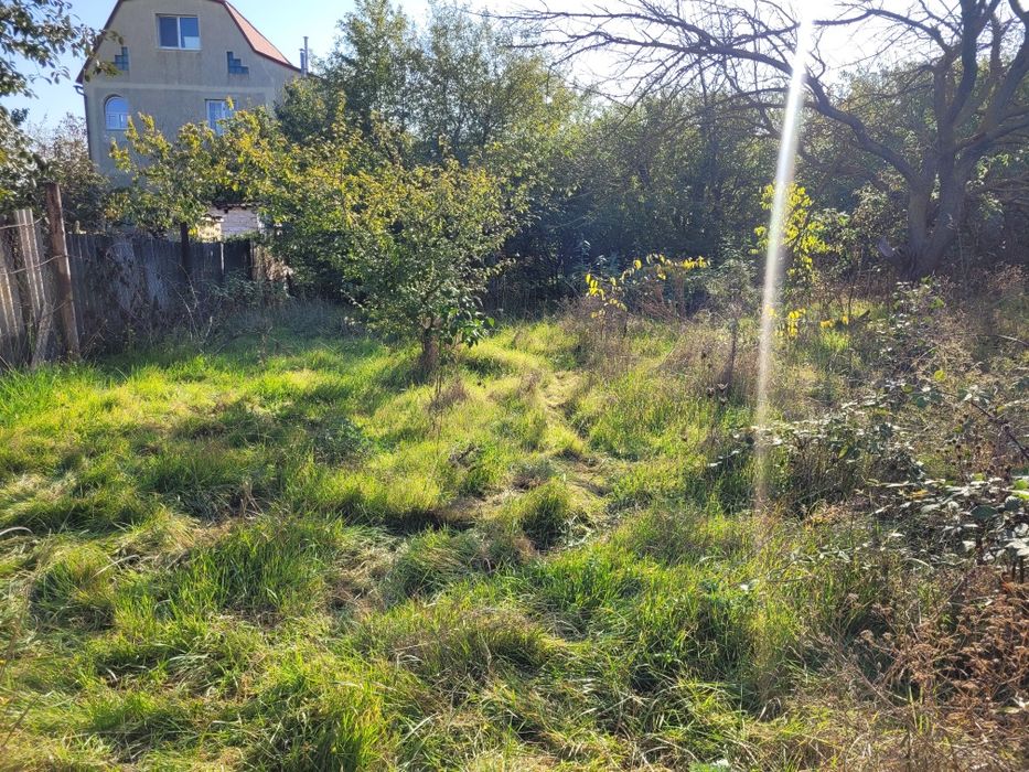 Продам  участок в с. Нерубайское в СТ Глория по хорошейцене!!