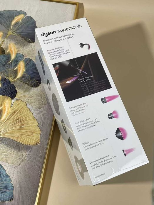 NOWA Inteligentna suszarka do włosów  Dyson HD08
