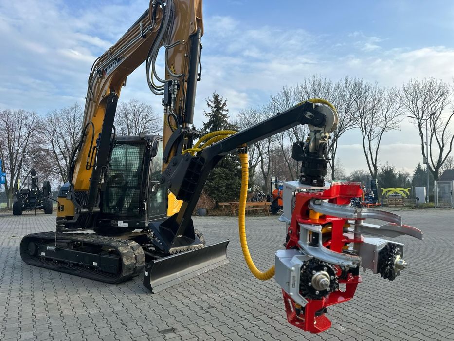 Harvester NOWA  koparka SANY z głowicą harwesterowa NISULA 425H