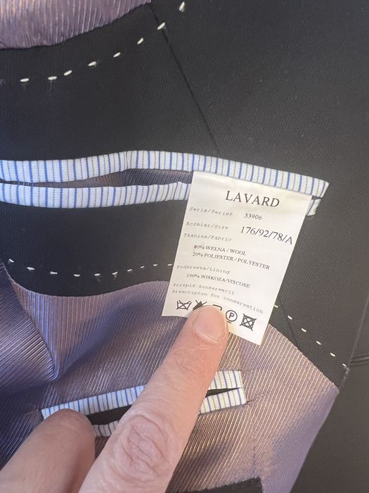Garnitur meski lavard