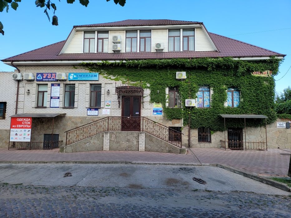 ЦЕНТР ГОРОДА.Офисное помещения,капитальный ремонт,центр города, первый