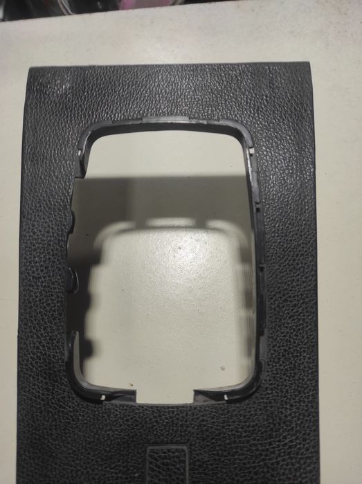 Mercedes w123 консоль захист куліси передач (защита кулисы передач)