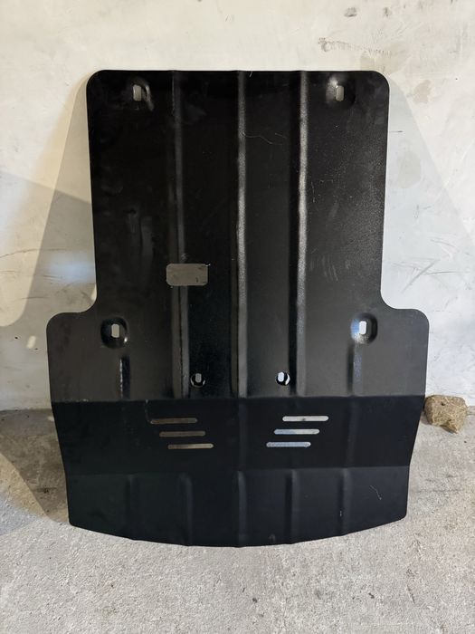 Защита двигателя Bmw е46 новая