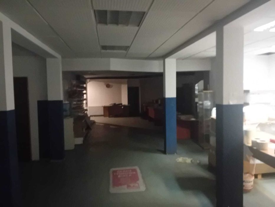 Sprzedam halę biurowo - magazynową (hala, magazyn, biuro, lokal)