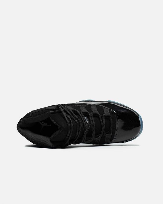 Кросівки Nike Air Jordan 11 Retro Cap and Gown premium