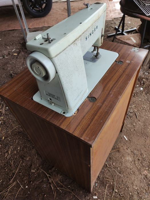 Maquina de costura