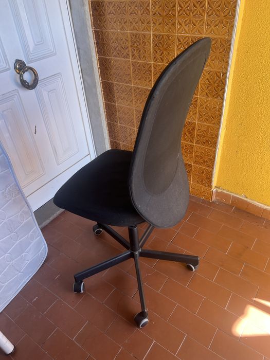 Cadeira simples ( nova )