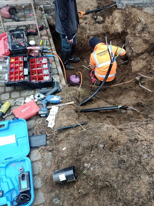 ELEKTRYK  instalacje elektryczne , energetyczne , odgromowe , pomiary , minikoparka.