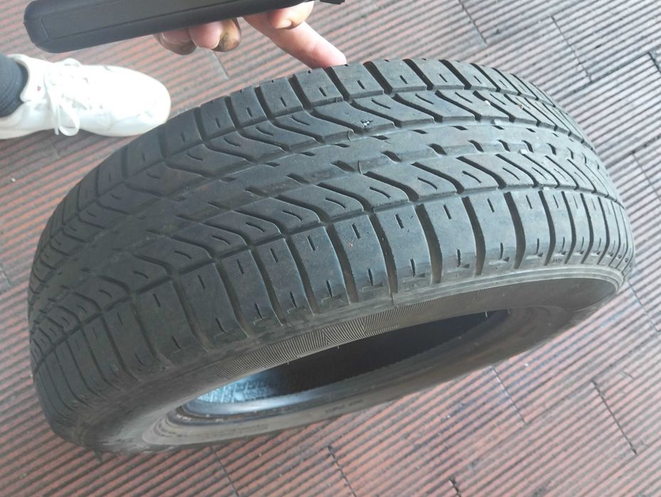 Pneus usados jante 13 – 15€ cada