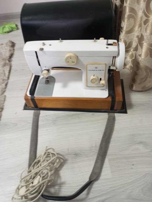 Швейна машина зінгер не робоча