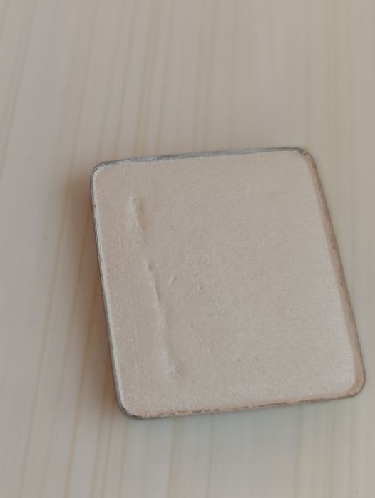 Cień Inglot numer 35