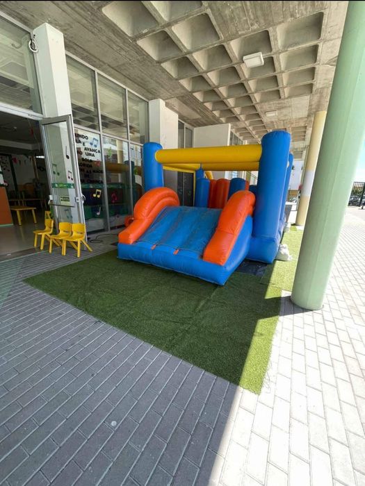 Aluga-se Insuflável