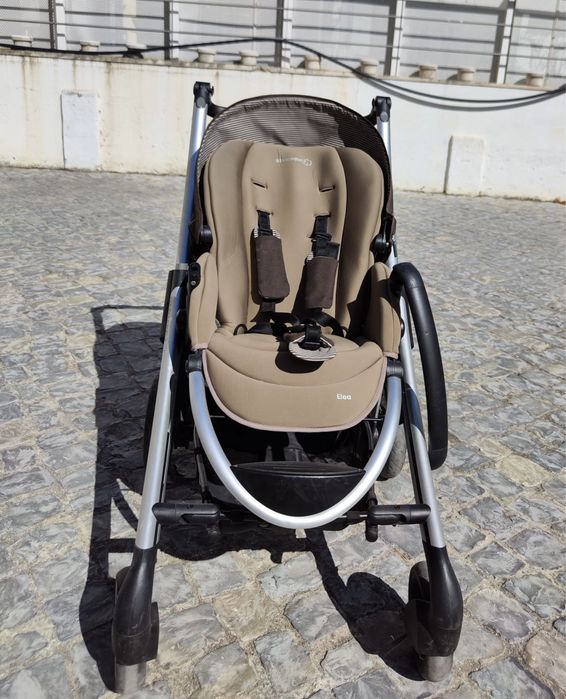 Carrinho de bebé marca Bebé Confort