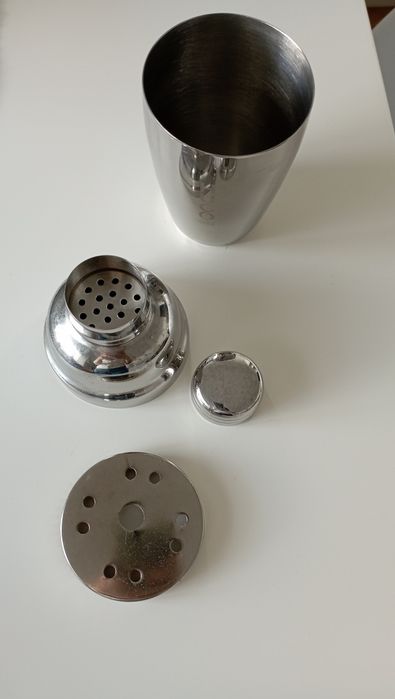 Shaker Hugo Boss