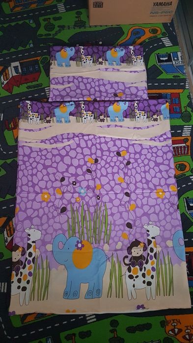 Poszewka na pościel niemowlęcą