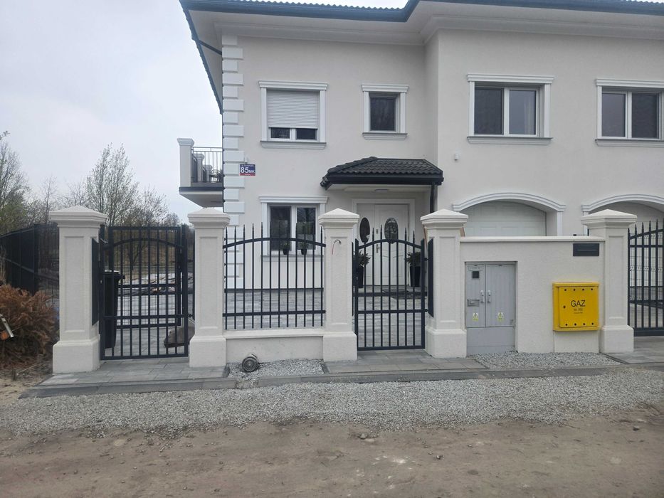 Murki Stylowe,Ogrodzenia Betonowe,Słupki Dworkowe,Słup Boniowany